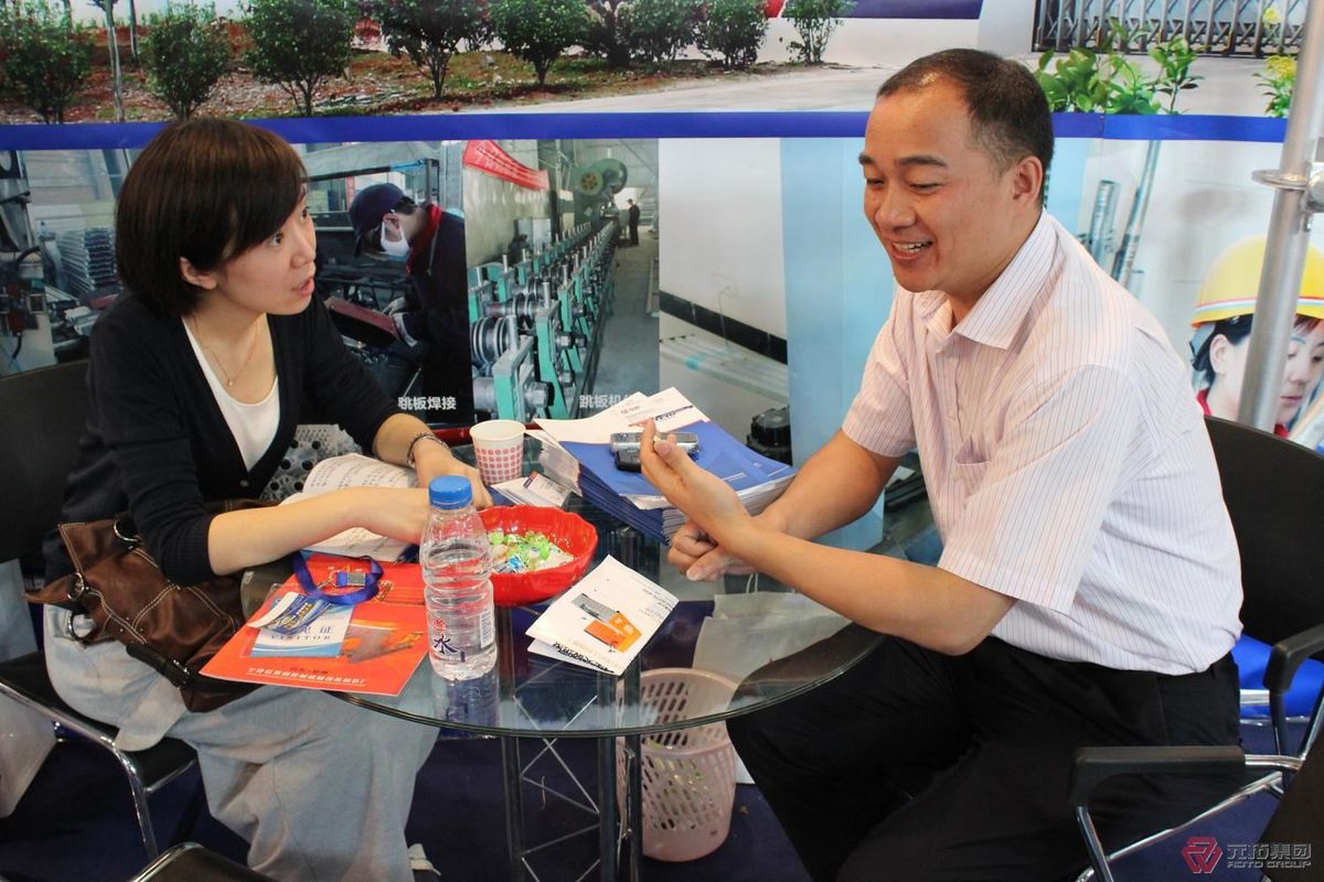 游炎明董事长展会现场接受中基协记者采访