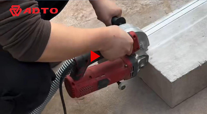 开槽机126-2封面.jpg 开槽机126-2封面.jpg